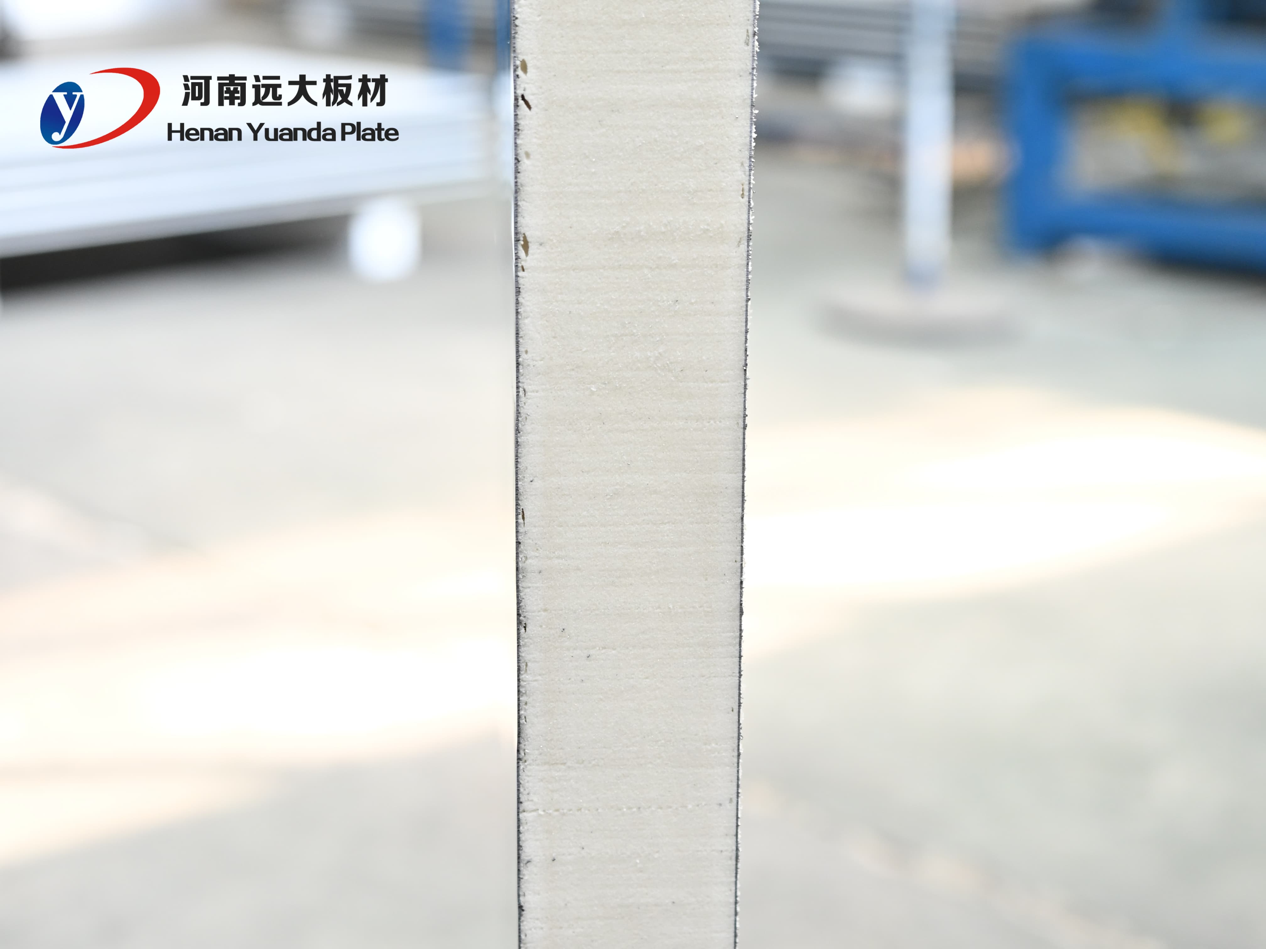 聚氨酯冷庫板：現代冷鏈物流的“節(jié)能基石”(圖2)